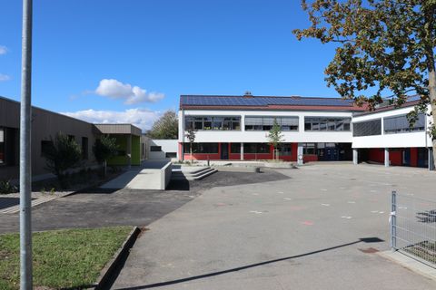 Schulhof